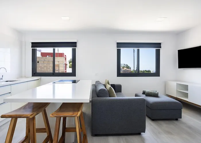 Superior One-Bedroom Apartment